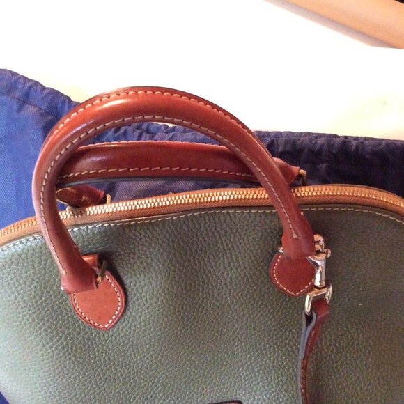 Dooney & Bourke Satchel Shoulder Handbag - Picture 3 of 15